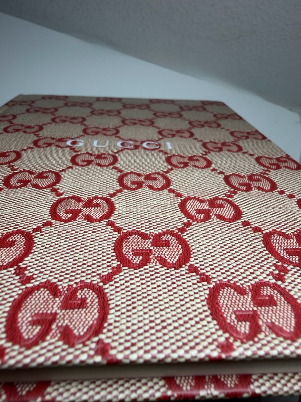 Gucci Beige Canvas with Red GG Monogram Notebook - Picture 8 of 15